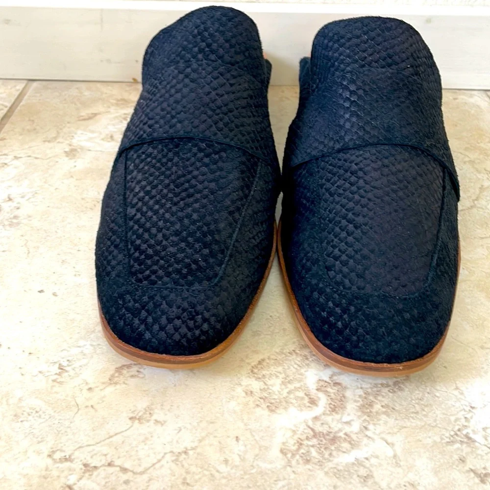 FREE PEOPLE - At ease Black Loafer Mule - sz 42 - Picture 2 of 7